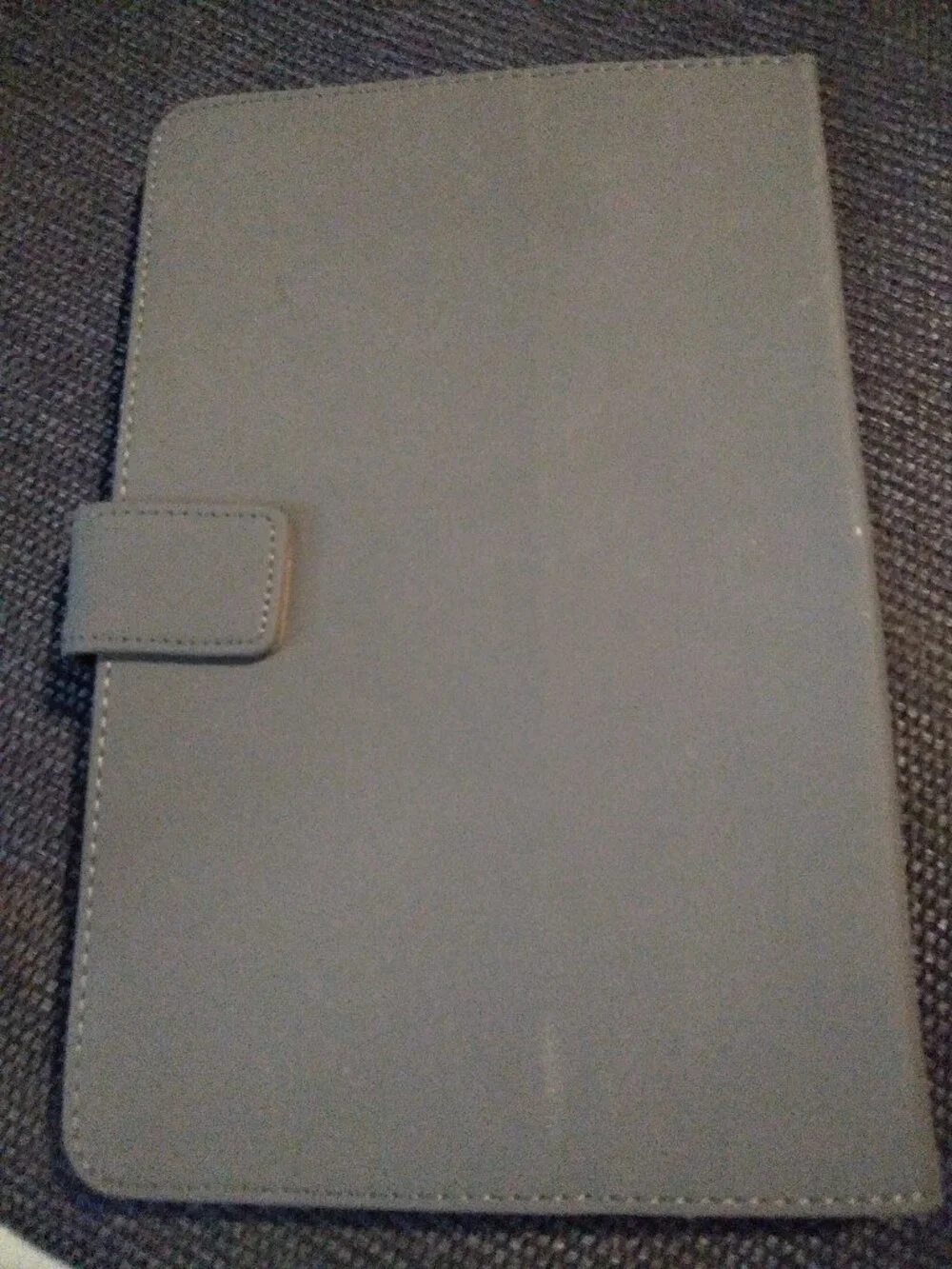 ONN 7 Tablet with accessories